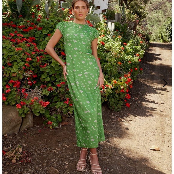 bohme Dresses & Skirts - Bohme Ellianna Green Floral Maxi Dress Formal Wedding Guest Summer Vacation
